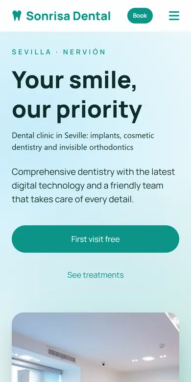 Example page of a dental practice seen on a phone